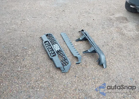 2021 Toyota Tacoma Trd Sport from USA, damaged, VIN 5TFCZ5AN6MX266551